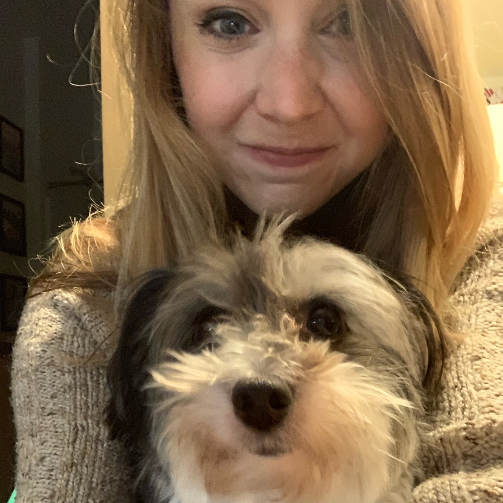 Meet your Posher, Courtney